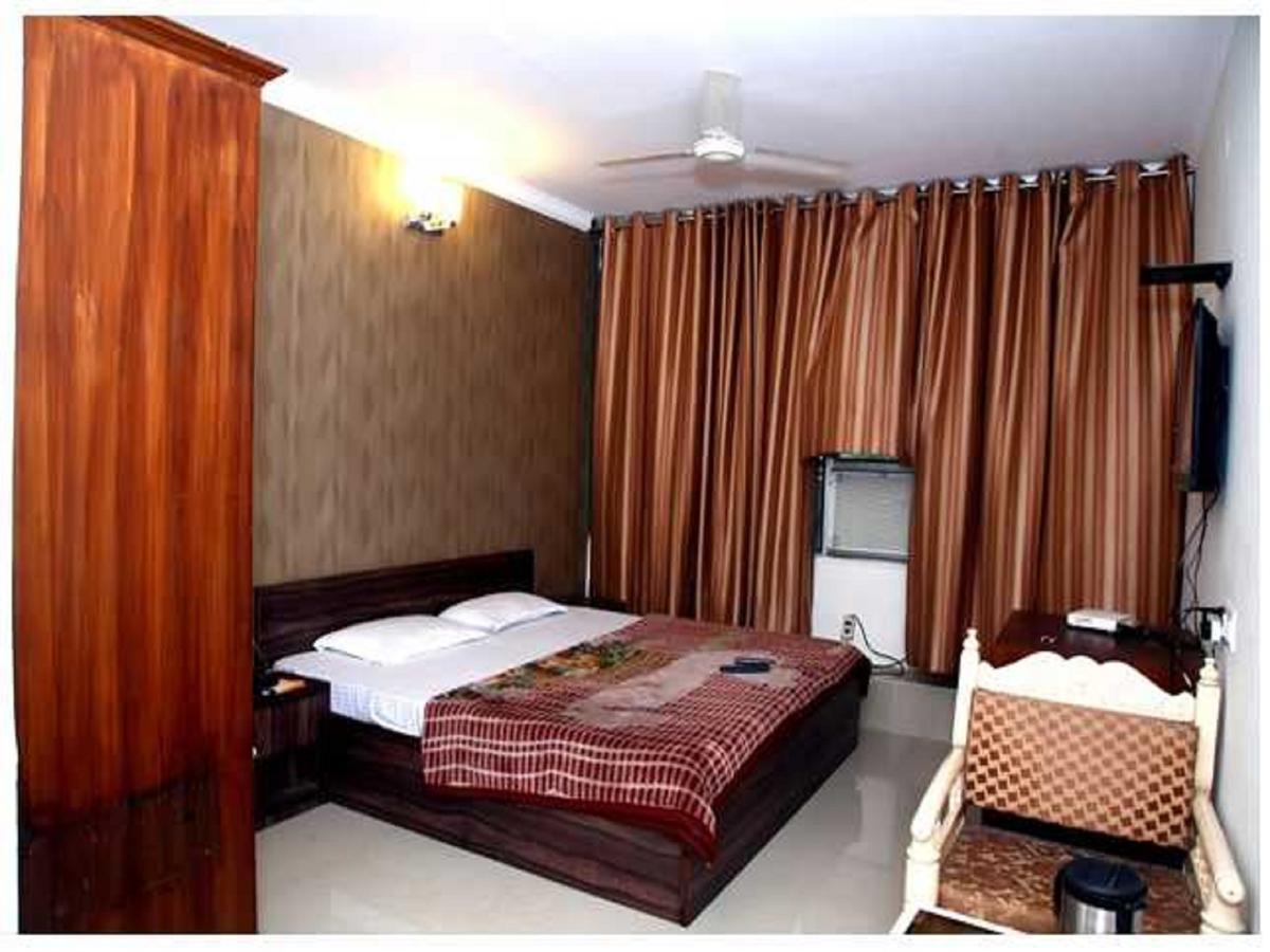 Hotel Haryana Chandīgarh 외부 사진